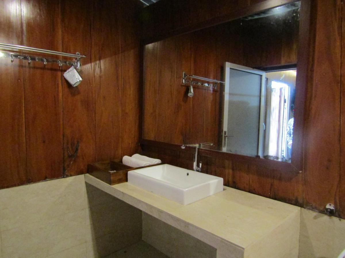 Lawu Forest Camp ซารางงัน ภายนอก รูปภาพ